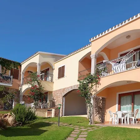 Panoramic Sea View In In With Pool באדזי