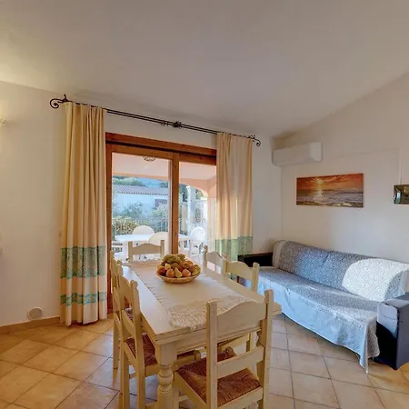 Panoramic Sea View In In With Pool Badesi